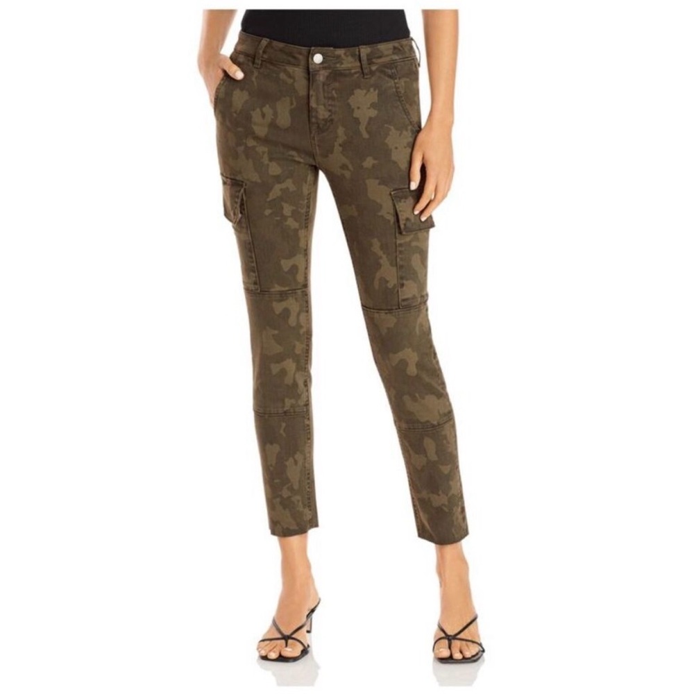 Aqua Bloomingdale’s Camo Cargo Skinny Pants Sz 28